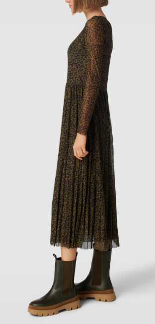 Handpicked - Christian Berg Long Sleeve Casual Dress - Lebanon